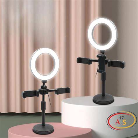 Live Ring Light Holder
